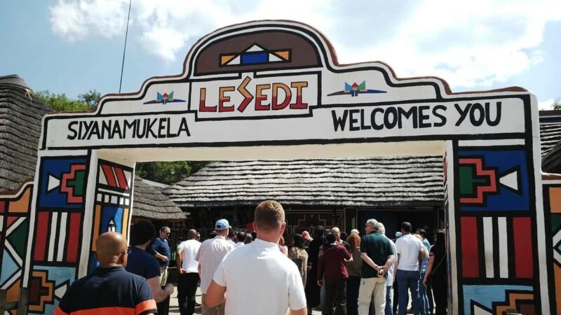 Lesedi Cultural Village Tour - Key Points