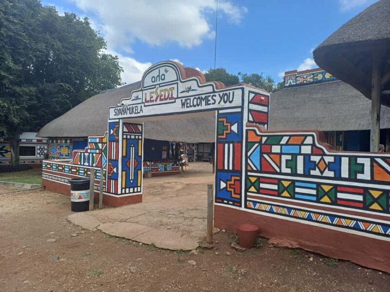 Lesedi cultural village tour - Key Points