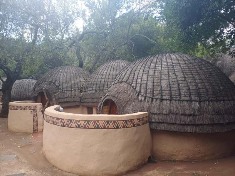 Lesedi cultural village tour - The Guides and Their Role