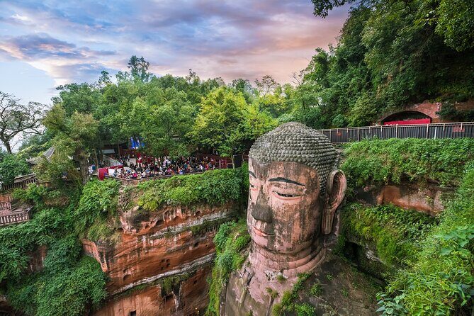 Leshan Giant Buddha and Huanglongxi ancient town Private Day Tour - Authentic Experiences and Hidden Gems