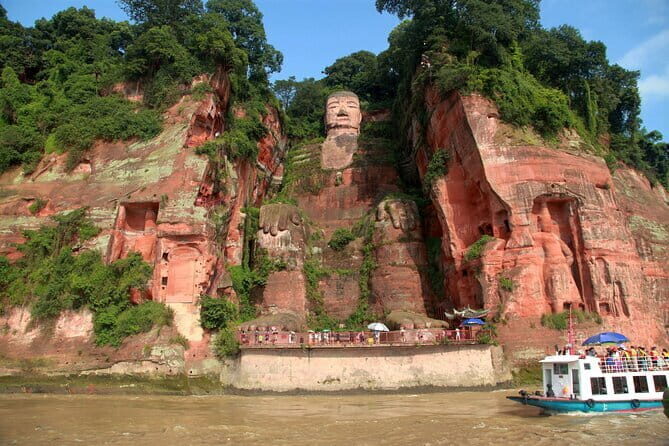Leshan Giant Buddha day tour with tea Tasting Terrace view - Key Points