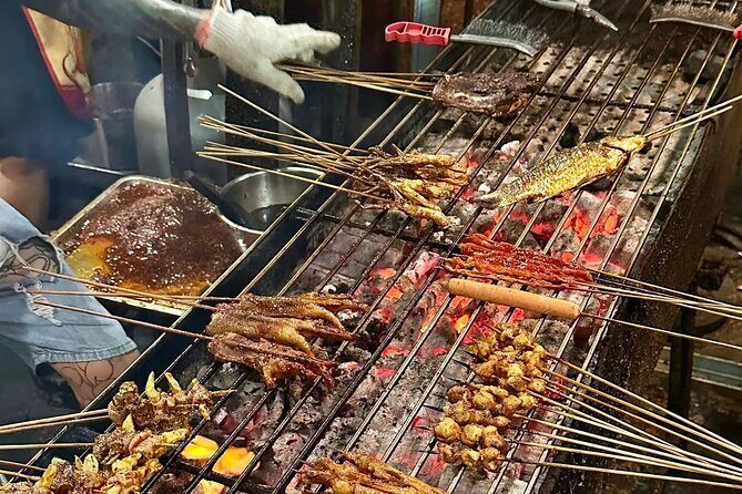 Leshan Giant Buddha Half Day Tour with Local BBQ Dinner - FAQs