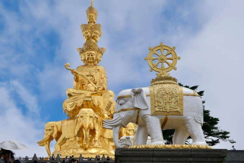 leshan-mount-emei-spiritual-tour