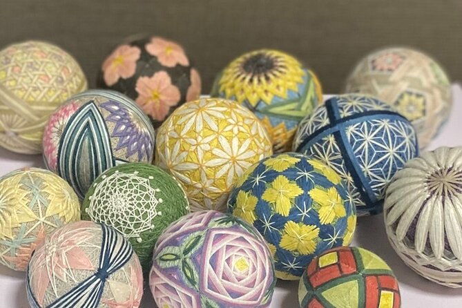 lets-make-a-japanese-hand-craft-temari-embroidered-ball