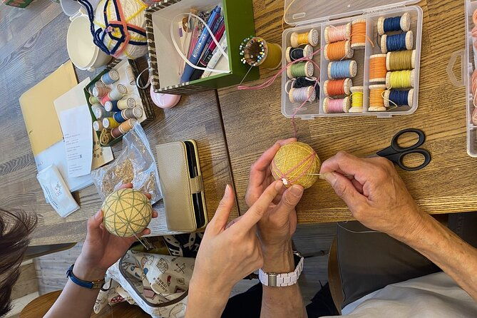 lets-make-a-japanese-hand-craft-temari-embroidered-ball