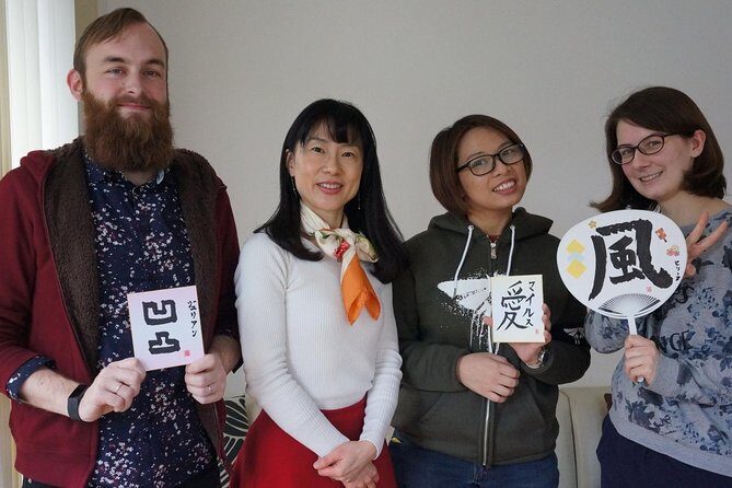 Let's Shodo (Japanese calligraphy) !! - What You Can Expect from the Shodo Experience