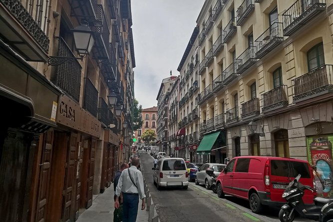 lets-tapear-the-madrid-tapas-route-walking-audio-tour