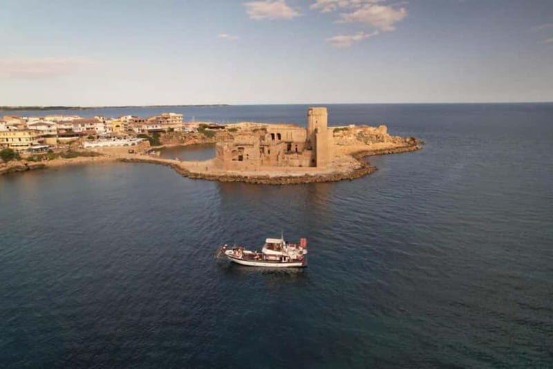 Let's taste Daily cruises Le Castella Isola Capo Rizzuto - The Itinerary in Detail