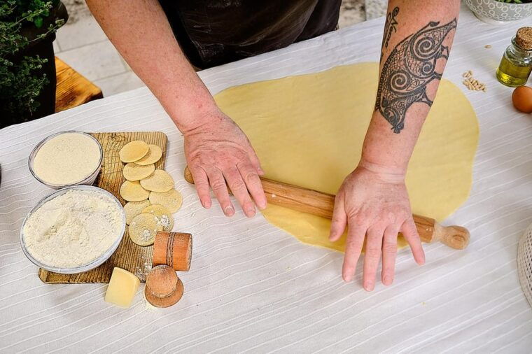 levanto-cinque-terre-fresh-pasta-and-pesto-cooking-class