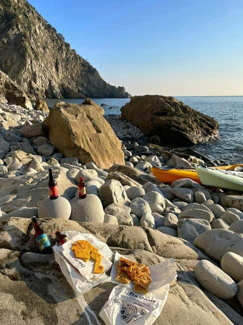 Levanto: Kayak & Snorkeling Tour with Marine Ecologist! - Practical Details & Tips