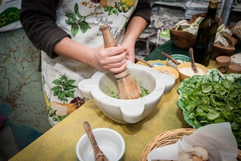 levanto-pesto-making-class