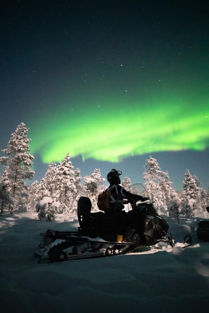 levi-early-evening-northern-light-tour