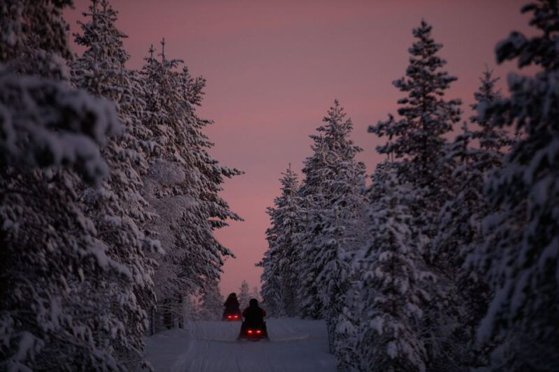 levi-evening-snowmobile-adventure