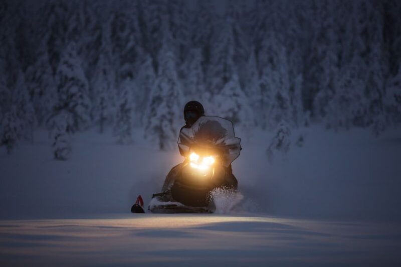 levi-evening-snowmobile-adventure
