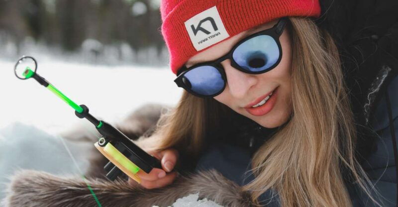 levi-finnish-ice-fishing-tour-by-car