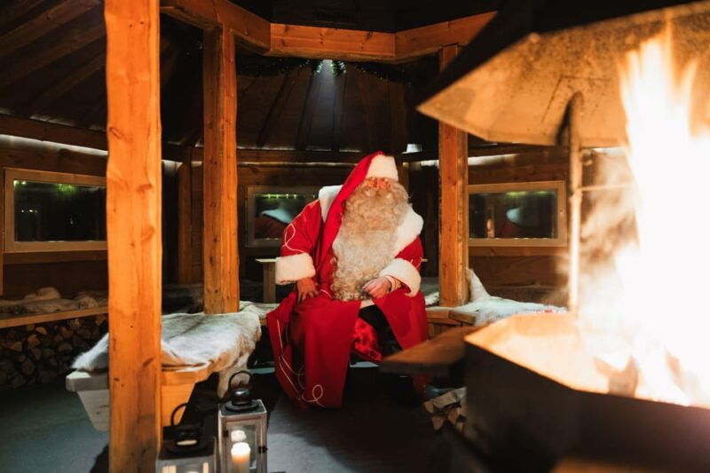 levi-private-santa-claus-visit-at-your-accommodation