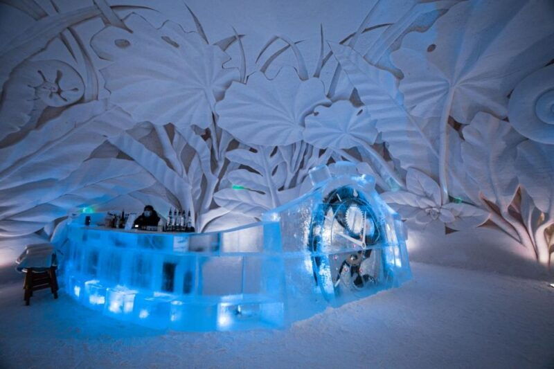 levi-snow-village-guided-tour