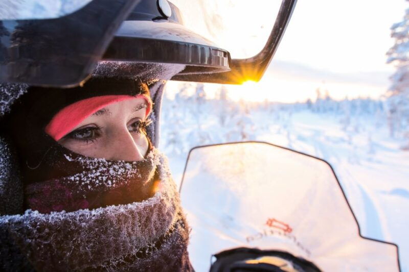 levi-snowmobile-safari-for-adults