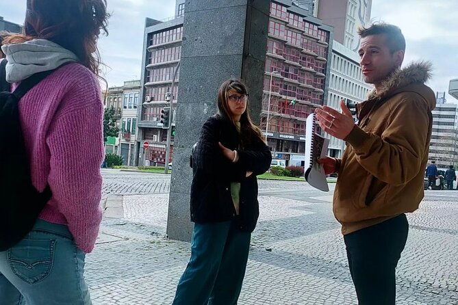 lgbtour-porto-walk-through-porto-discover-the-lgbtqia-history