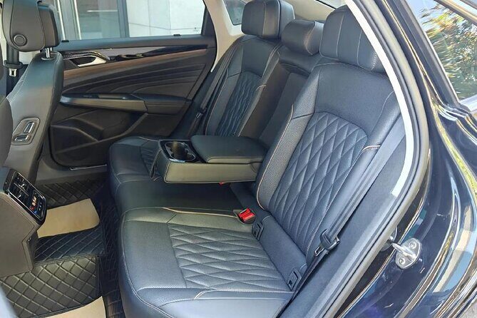 Lhasa Kongga Airport Chauffeur Service, Lhasa Airport Transfer, Pickup - FAQs