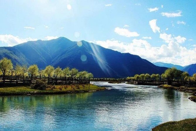 Lhasa Private Departure Transfer: Hotel to Airport - FAQ