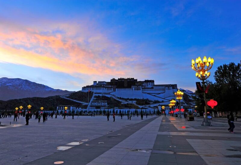 lhasa-tibet-tour-from-kathmandu-nepal-8-days-overland-tour