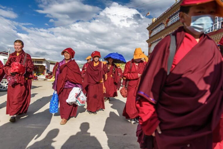 lhasa-tibet-tour-from-kathmandu-nepal-8-days-overland-tour