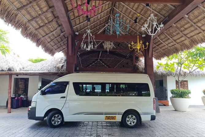 liberia-airport-to-conchal-flamingo-shuttle-service