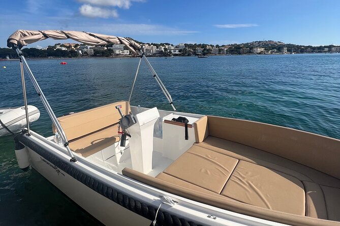 license-free-boat-rental-around-the-coast-of-santa-ponsa