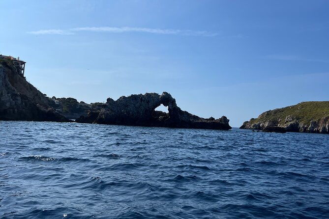 license-free-boat-rental-around-the-coast-of-santa-ponsa