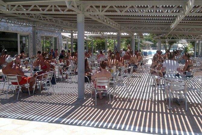 Lido Water Park Admission Ticket with Transfers - Who Is This Experience Best Suited For?