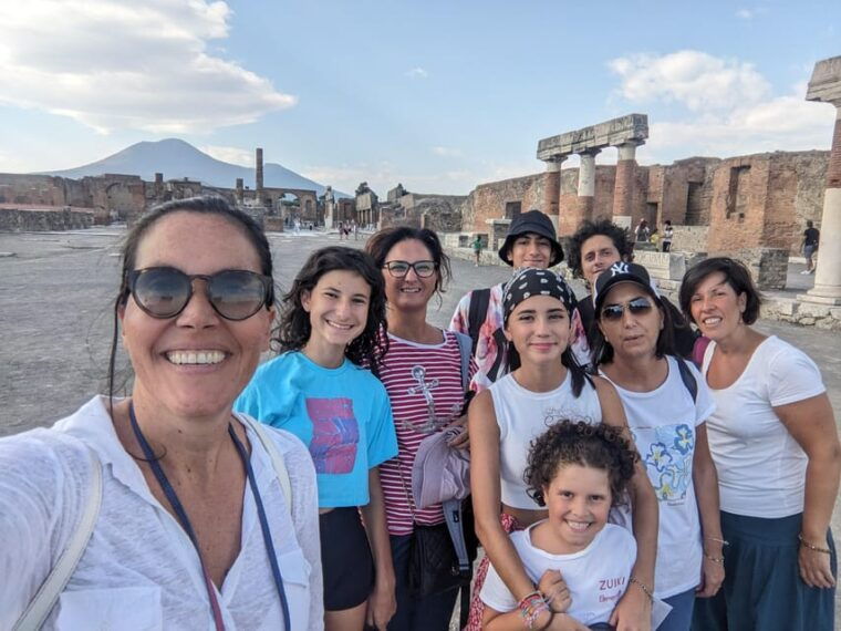 life-at-pompeii-private-tour-with-priority-access