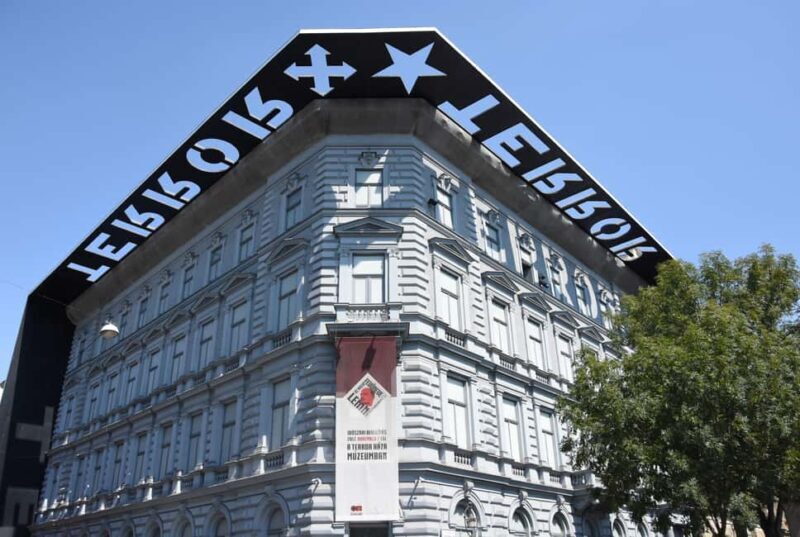 Life Behind the Iron Curtain, the communist Budapest private - A Close Look at Budapest’s Cold War Past