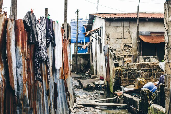 Life in Manila Slums and Local Insights Tour - Key Points