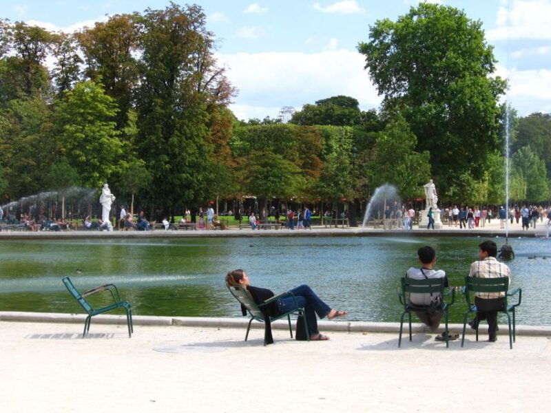 lifestyle-tour-around-the-louvre