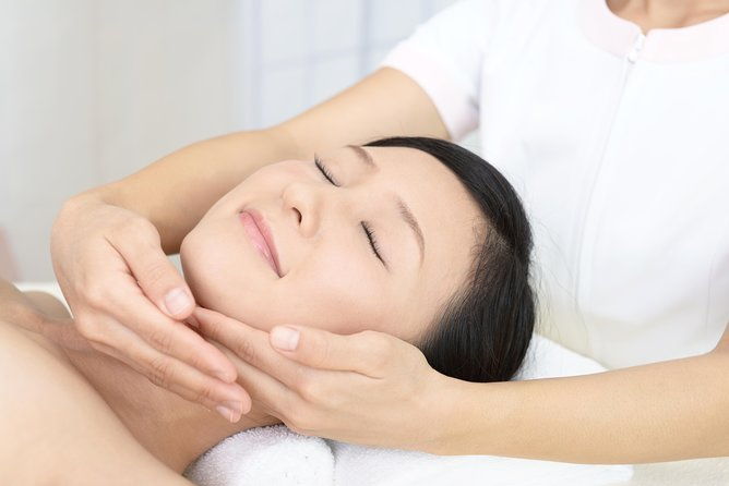 lifting-facial-massage-by-venus-secret-spa-sao-paulo