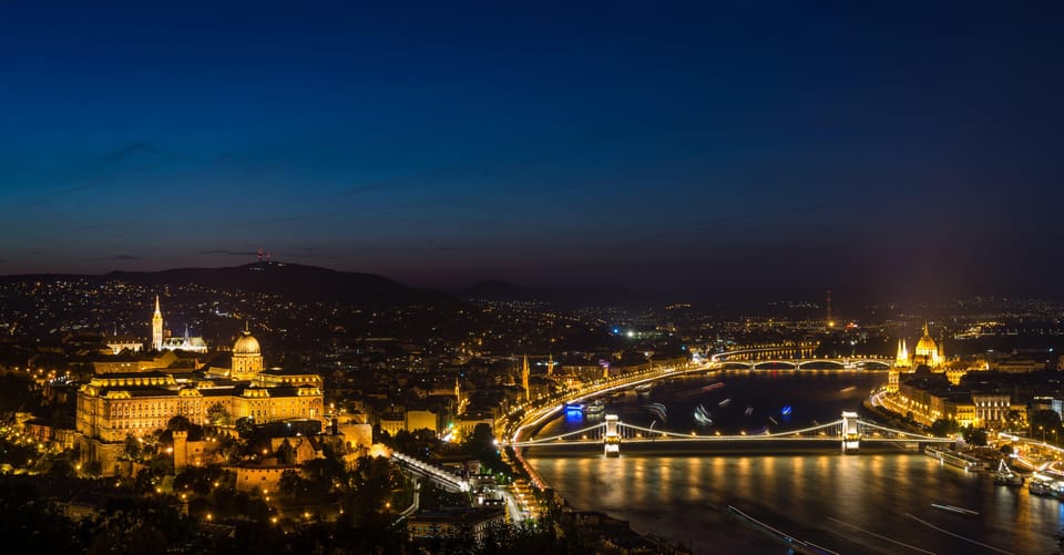 light-up-budapest-private-2-hour-night-tour-by-luxury-car