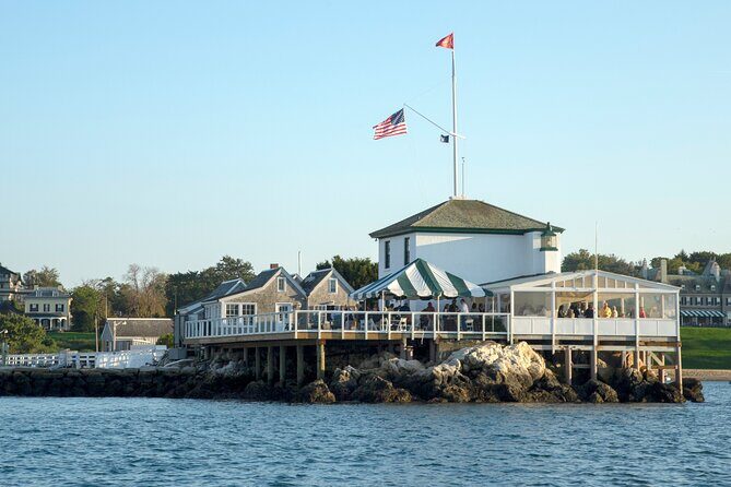 Lighthouse and Mimosa Cruise of Narragansett Bay from Newport - The Itinerary Breakdown: What You Can Expect