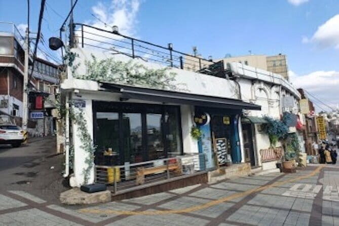 Lights, Camera, Seoul: K-Drama & Netflix Favorites - Practical Details and What to Expect