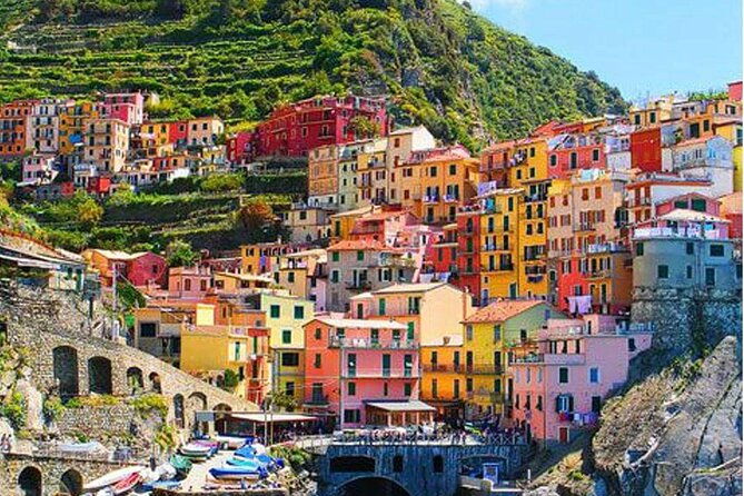 ligurian-colors-cinque-terre-full-day-private-transfer-excursion-from-milan