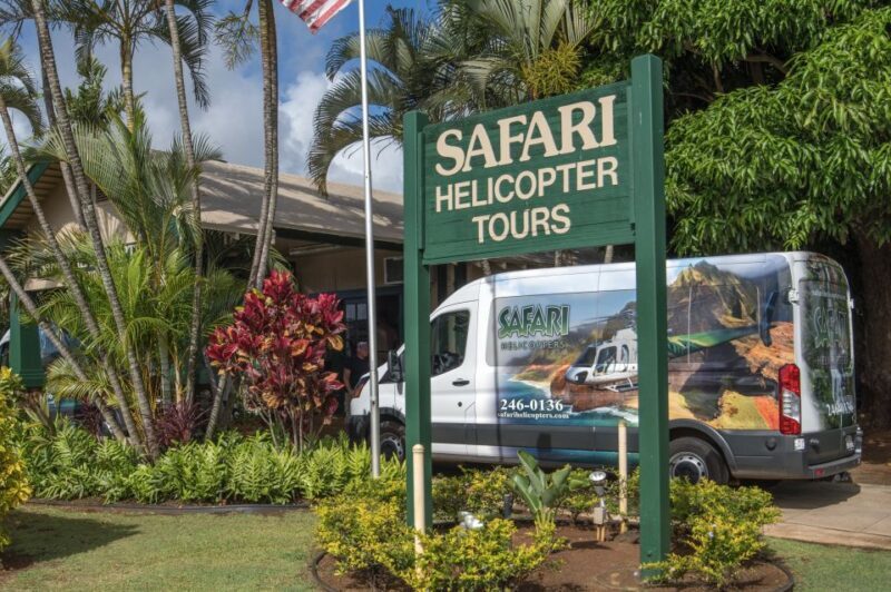 Lihue: Deluxe Waterfall Safari Helicopter Tour - Who Should Consider This Tour?