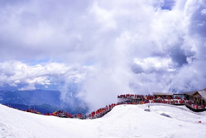 Lijiang Private Day Tour: Jade Dragon Snow Mountain and Impression Lijiang Show - Key Points