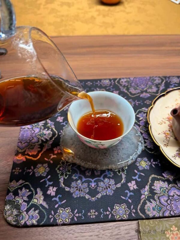 Lijiang: Traditional Craft Workshop With Paper, Tea & Art - Is This Experience Worth It?