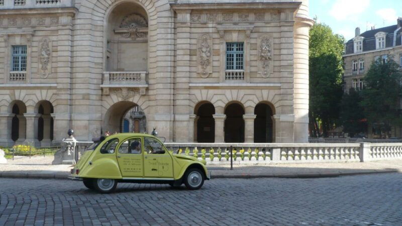 lille-driving-tour-by-convertible-citroen-2cv