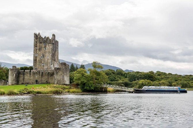lily-of-killarney-lake-cruise