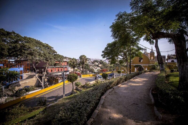 lima-barranco-and-temple-of-pachacamac-half-day-tour