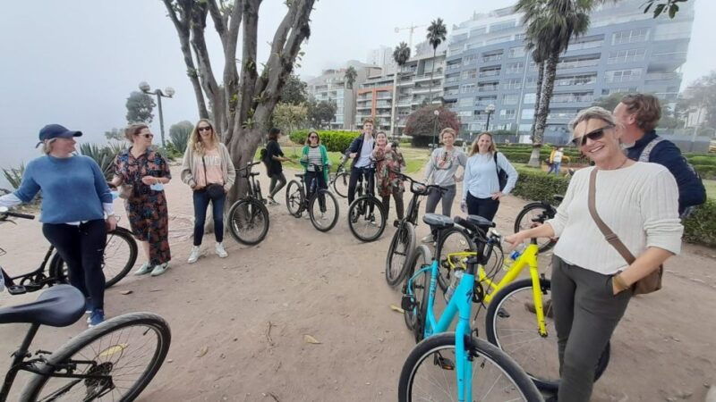 lima-bike-tour-la-costa-verde-jesus-statue-in-chorrillos
