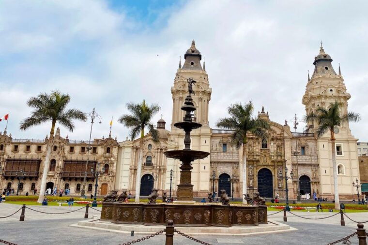 lima-city-sightseeing-panoramic-bus-tour