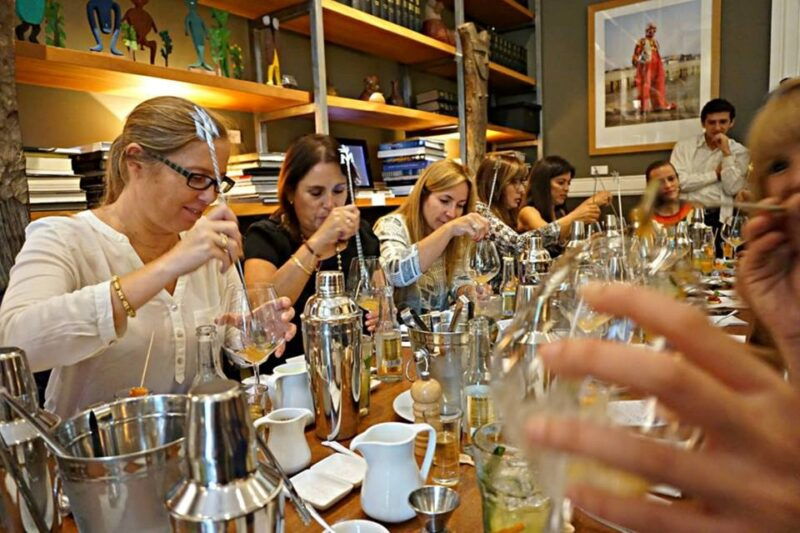 lima-cocktail-mixing-class-at-hotel-b