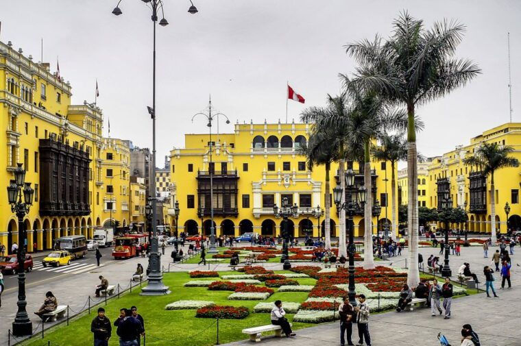 lima-colonial-city-excursion-with-catacombs-museum-visit